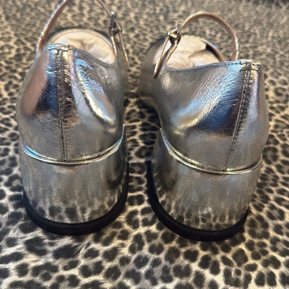 Anthropologie Vicenza ColorBlock MaryJanes Silver Patent Black Size 40 NIB